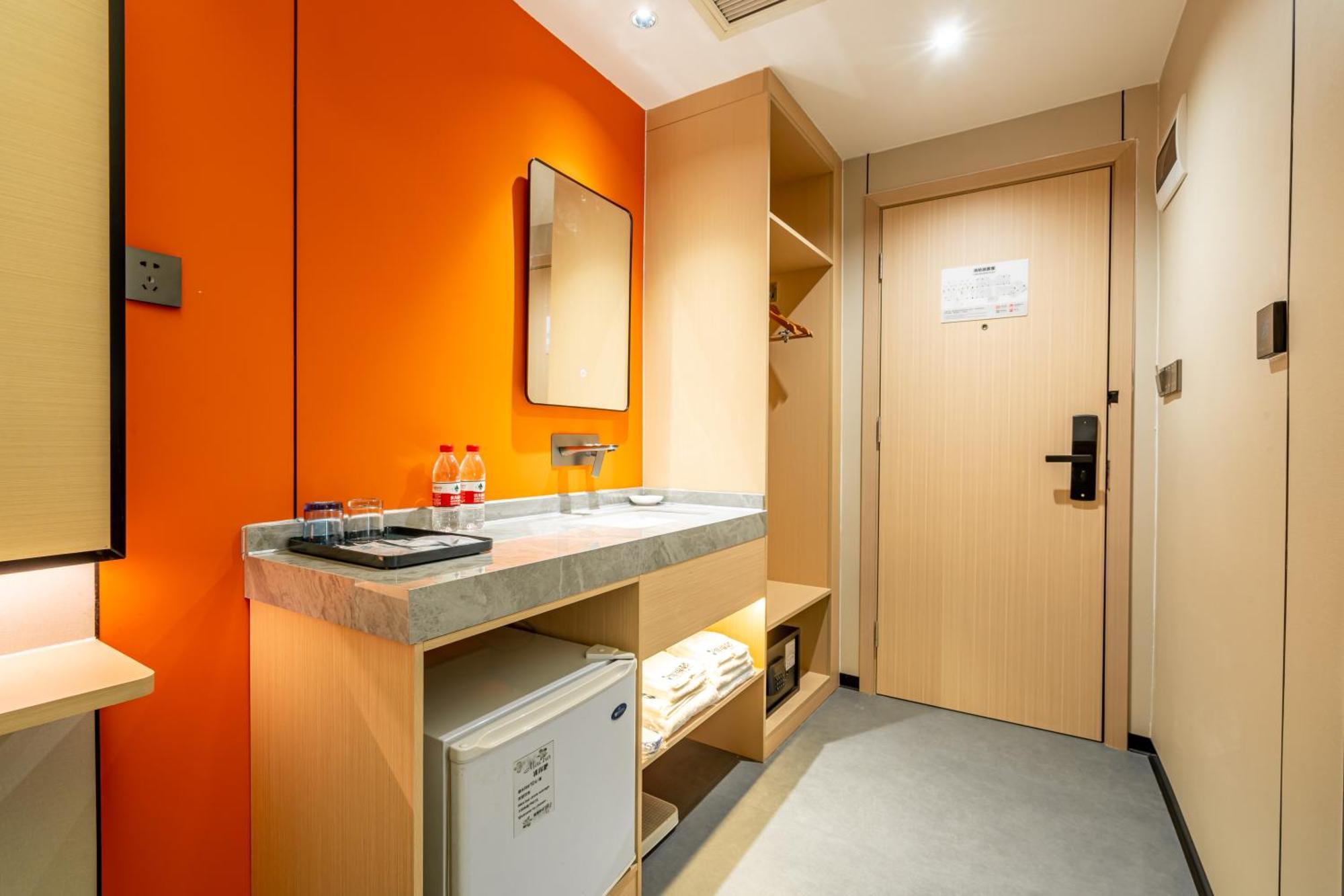 Waifiden Hotel -Former Tokai Hotel - Xiaobei Metro Station - During The Canton Fair, There Will Be Shuttle Buses For Transportation Back And Forth Kültér fotó