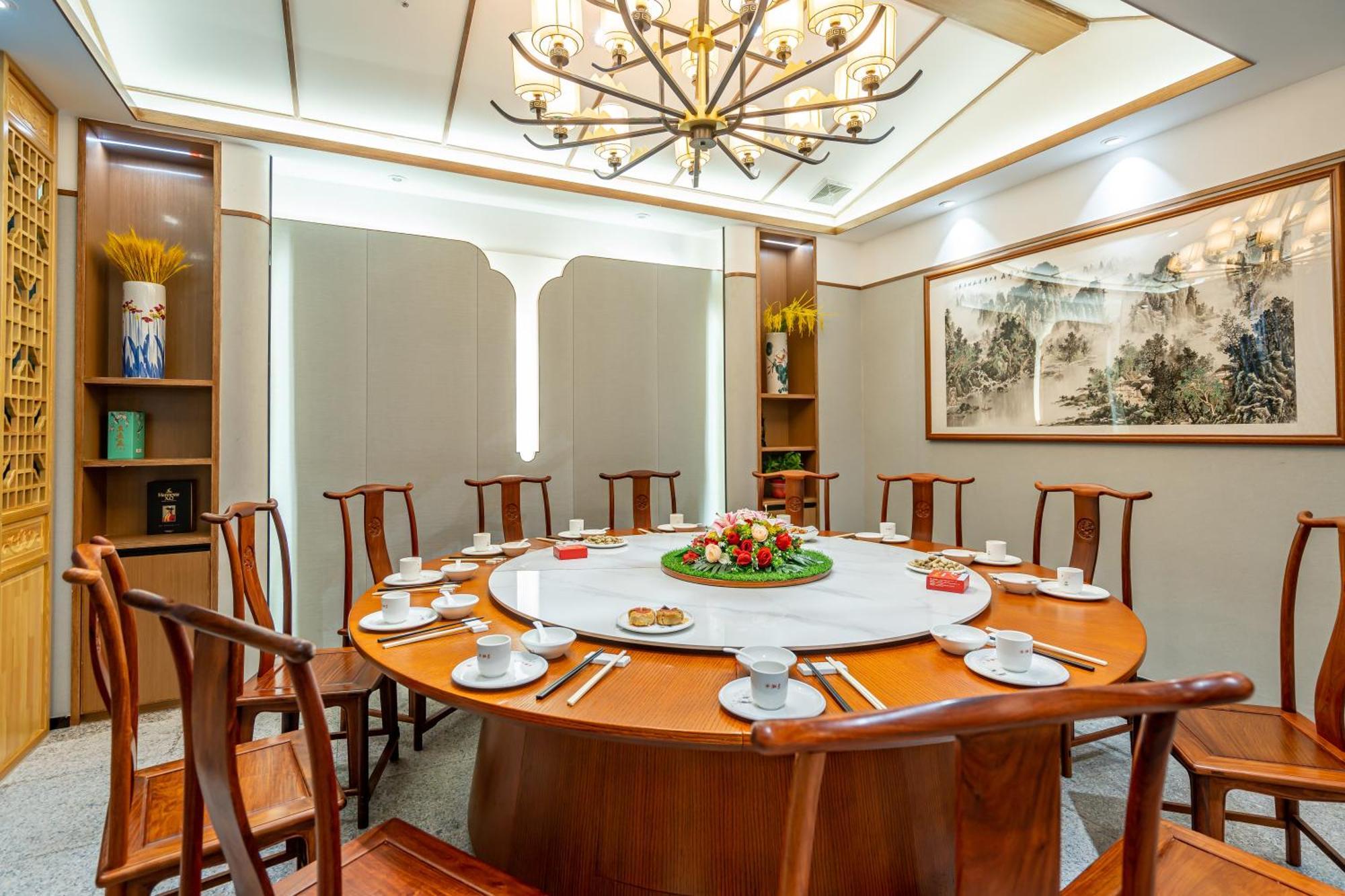 Waifiden Hotel -Former Tokai Hotel - Xiaobei Metro Station - During The Canton Fair, There Will Be Shuttle Buses For Transportation Back And Forth Kültér fotó